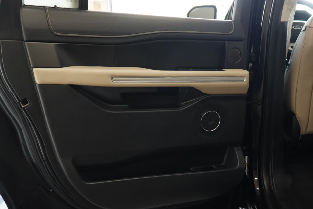 Certified 2024 Ford Expedition Max Limited RWD image 34