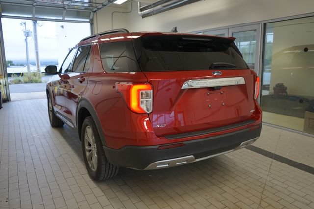 Certified 2023 Ford Explorer XLT w/ Equipment Group 202A AWD/4WD image 11
