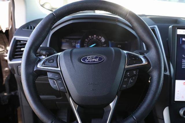 Certified 2024 Ford Edge SEL w/ Convenience Package image 39