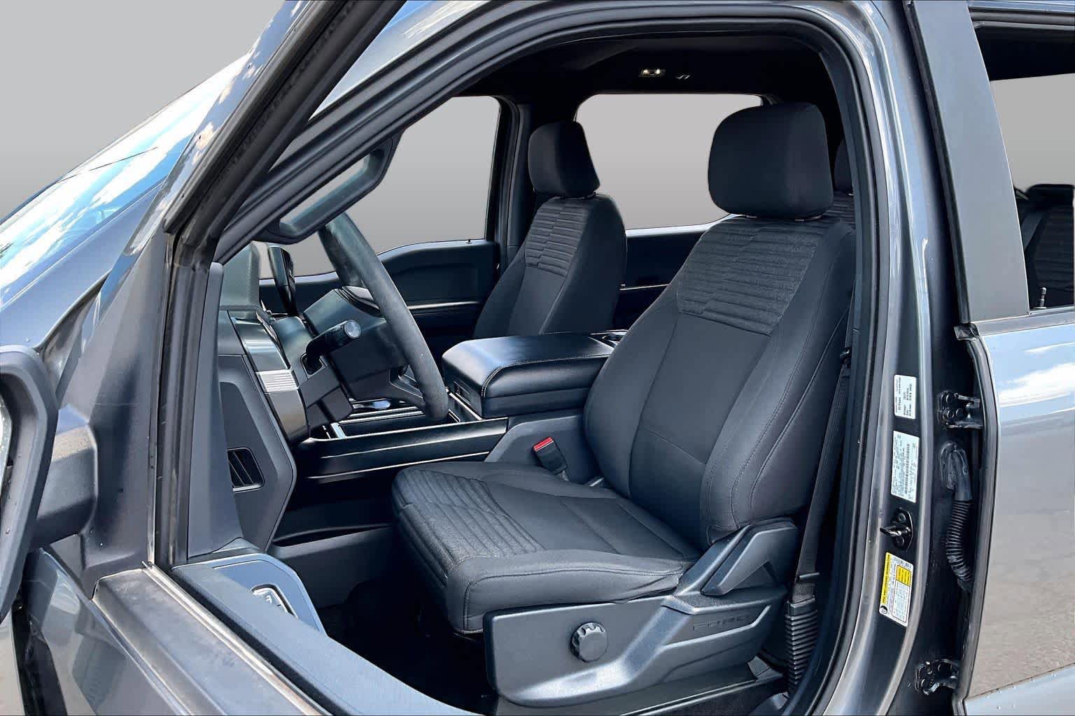Certified 2022 Ford F150 XL w/ STX Black Appearance Package RWD image 8