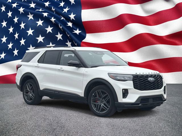 Certified 2025 Ford Explorer ST-Line w/ ST-Line Street Pack AWD/4WD image 3
