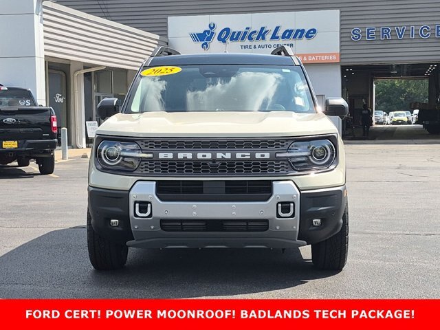 Certified 2025 Ford Bronco Sport Badlands w/ Badlands Tech Package AWD/4WD image 2