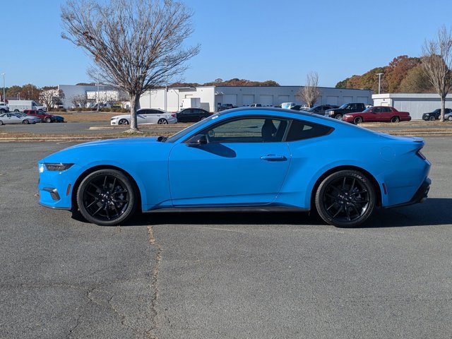 Certified 2024 Ford Mustang Coupe image 2