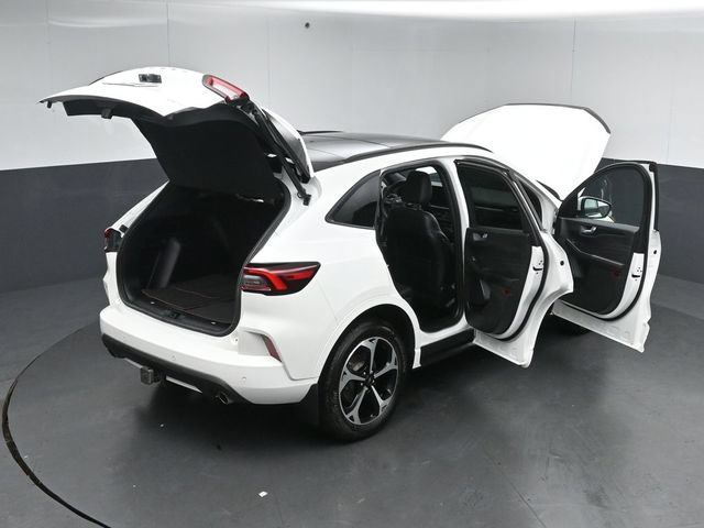 Certified 2023 Ford Escape ST-Line Elite w/ Class II Trailer Tow Package AWD/4WD image 60