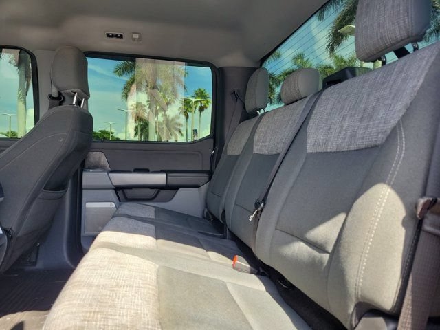 Certified 2023 Ford F250 XLT w/ Black Appearance Package AWD/4WD image 16