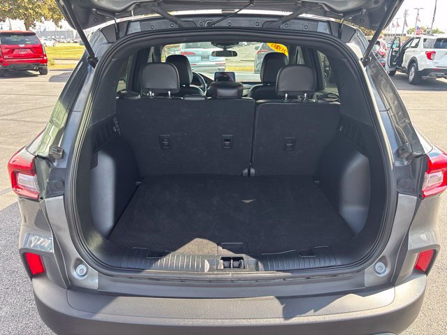 Certified 2026 Ford Escape ST-Line AWD/4WD image 12