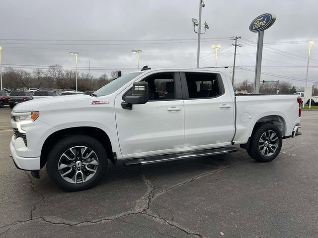 Used 2022 Chevrolet Silverado 1500 RST w/ Convenience Package II image 6