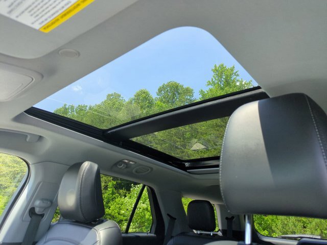 Certified 2023 Ford Explorer XLT w/ Equipment Group 202A AWD/4WD image 28