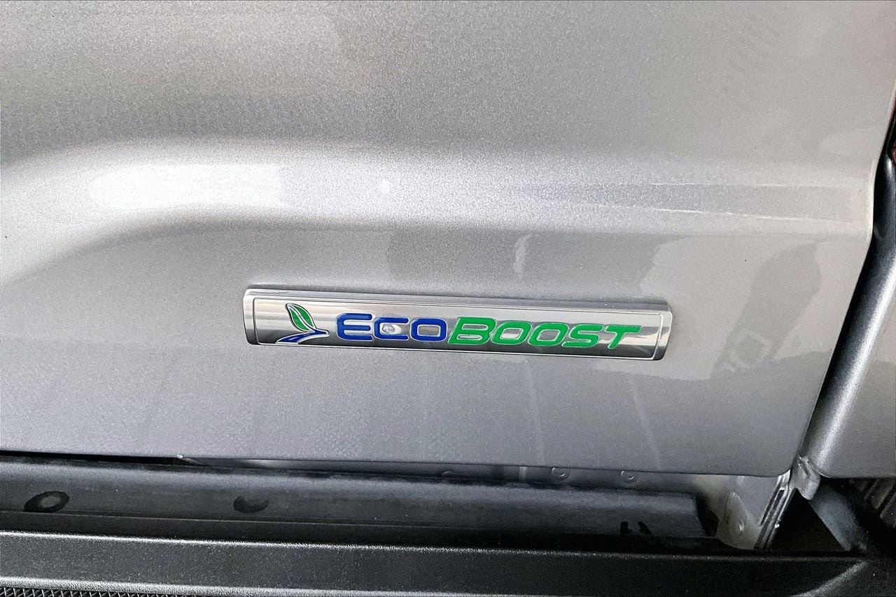 Certified 2022 Ford F150 Platinum w/ Equipment Group 701A High AWD/4WD image 7