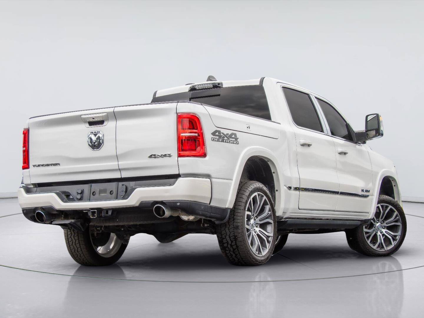 Used 2025 RAM 1500 Tungsten w/ Off Road Group AWD/4WD image 3