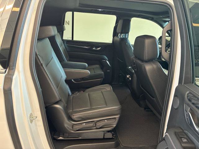 Used 2023 GMC Yukon XL Denali w/ Max Trailering Package AWD/4WD image 9