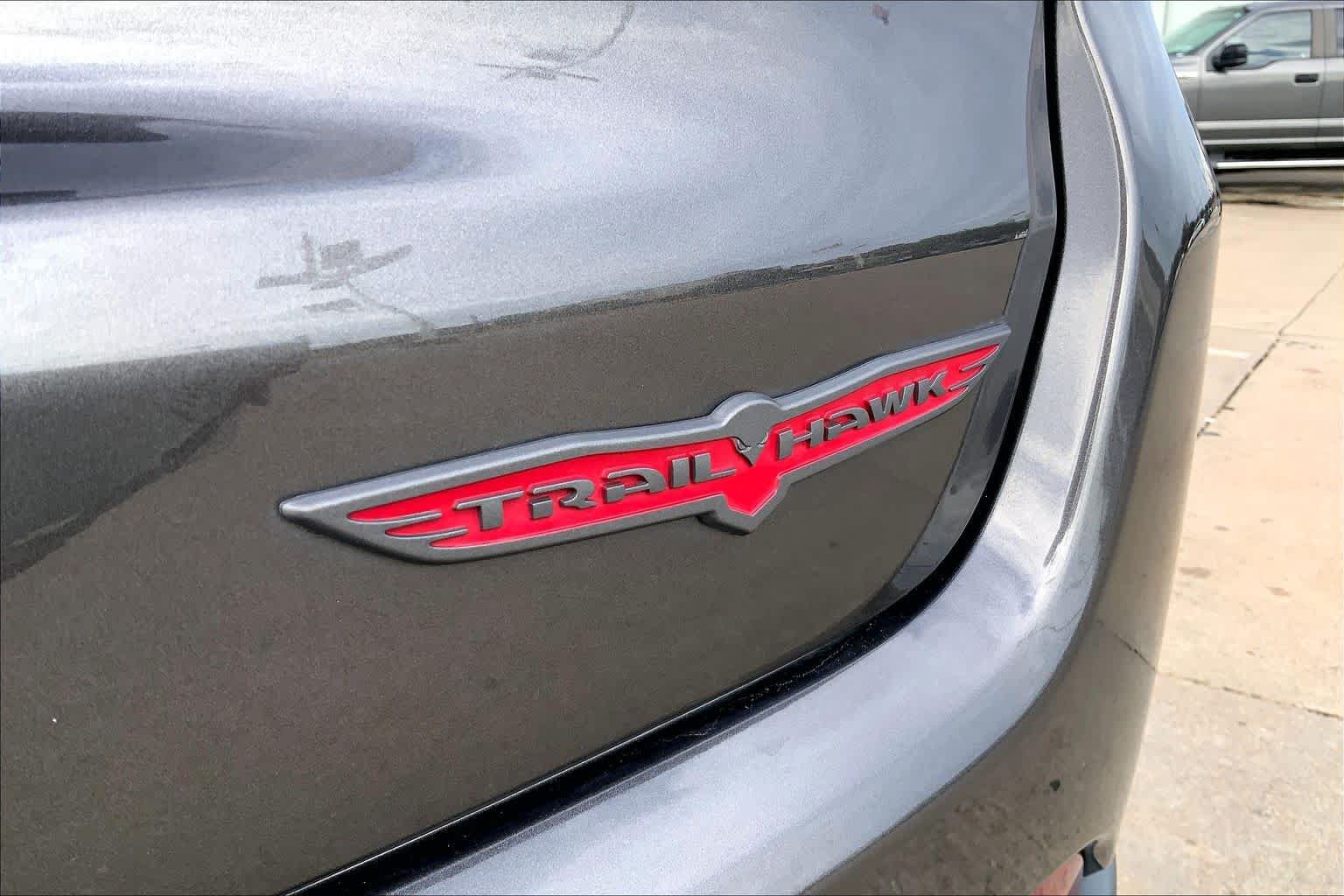 Used 2022 Jeep Compass Trailhawk w/ Trailhawk Elite Group AWD/4WD image 8