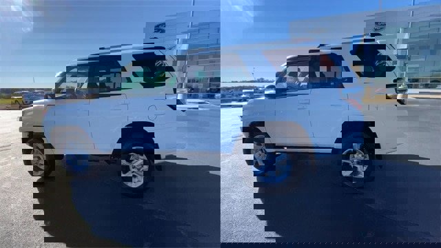 Used 2023 Toyota 4Runner SR5 image 3