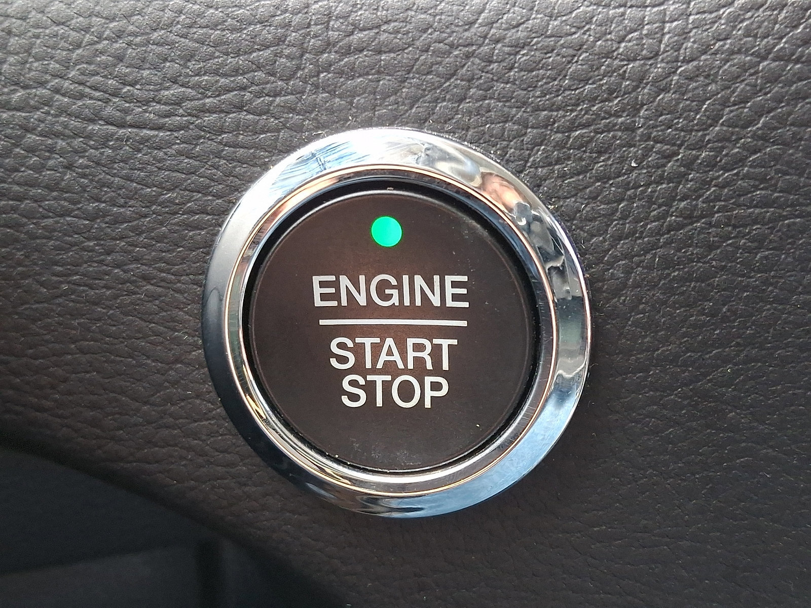 Certified 2024 Ford Edge SEL w/ Convenience Package image 23