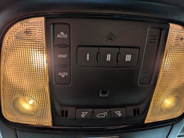 Used 2024 Dodge Durango R/T AWD/4WD image 29