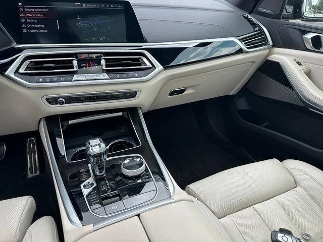 Used 2022 BMW X5 M50i AWD/4WD image 19