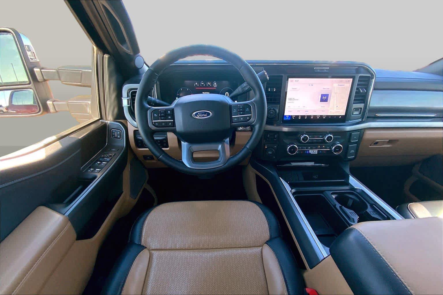 Certified 2025 Ford F450 Lariat w/ Lariat Ultimate Package AWD/4WD image 6