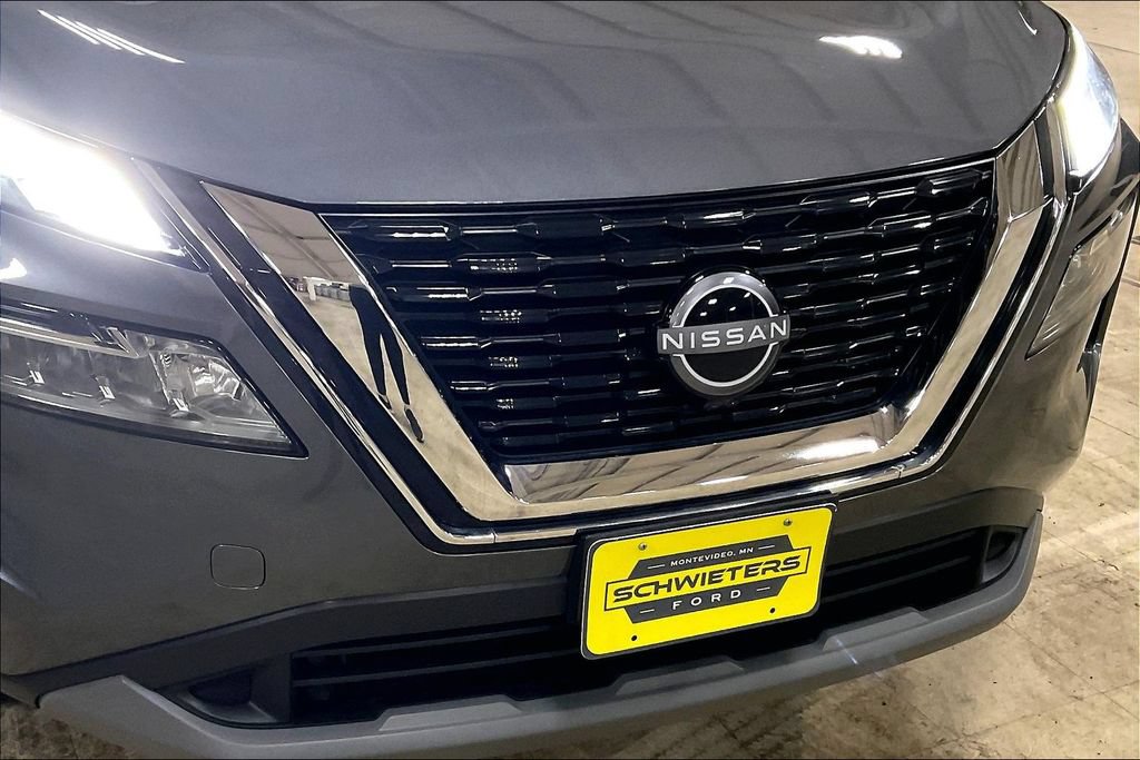 Used 2023 Nissan Rogue SV w/ SV Premium B Package AWD/4WD image 29