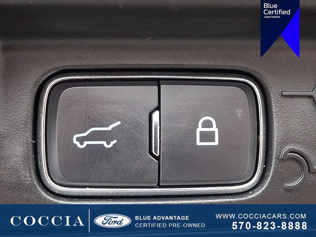 Certified 2023 Ford Explorer XLT w/ Equipment Group 202A AWD/4WD image 30