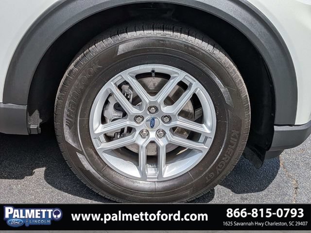 Certified 2025 Ford Explorer Active RWD image 11