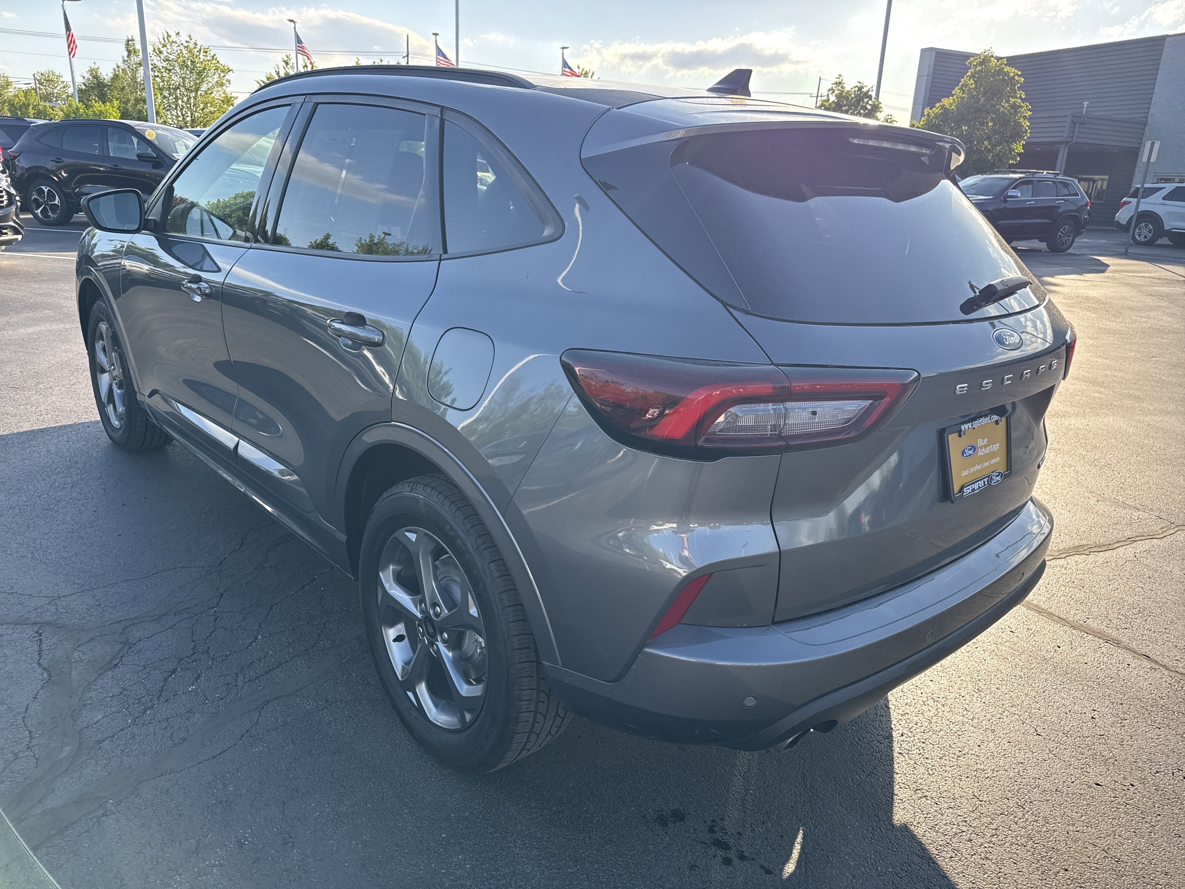 Certified 2023 Ford Escape ST-Line w/ Tech Pack #1 AWD/4WD image 5
