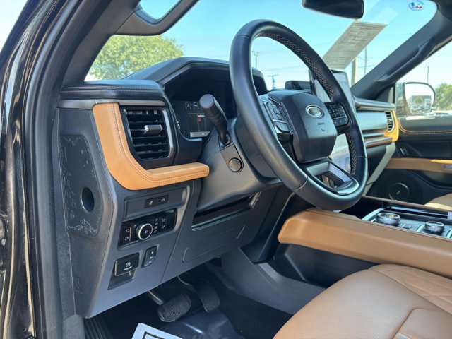 Certified 2024 Ford Expedition Max Platinum image 12