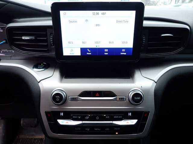 Certified 2021 Ford Explorer XLT w/ Class III Trailer Tow Package image 14