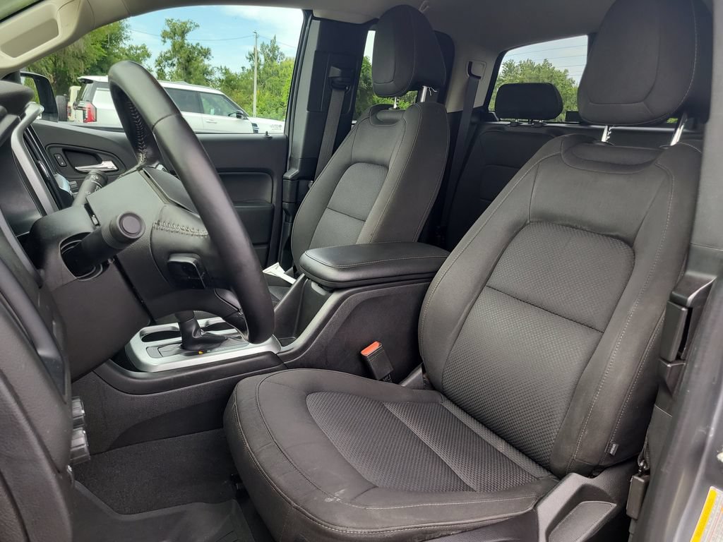 Used 2019 Chevrolet Colorado LT w/ LT Convenience Package AWD/4WD image 12