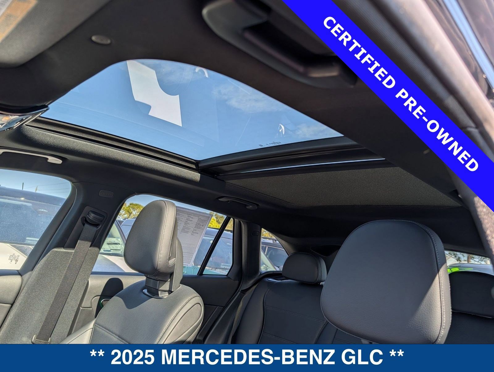 Used 2025 Mercedes-Benz GLC 300 image 34