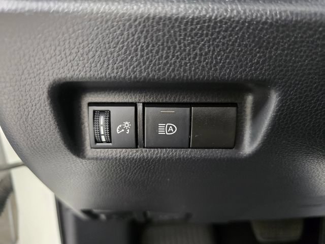 Used 2021 Toyota RAV4 LE w/ Carpet Mat Package (TMS) FWD image 26