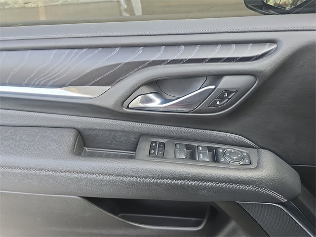 Used 2023 GMC Yukon Denali image 13