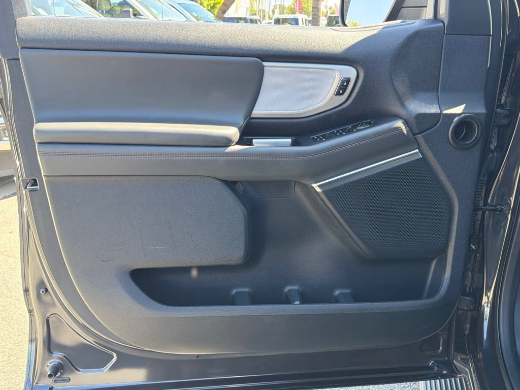 Certified 2025 Ford Expedition Max Active AWD/4WD image 20
