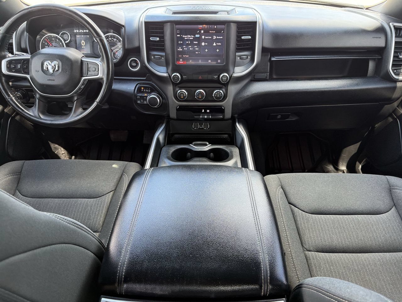 Used 2022 RAM 1500 Big Horn AWD/4WD image 9