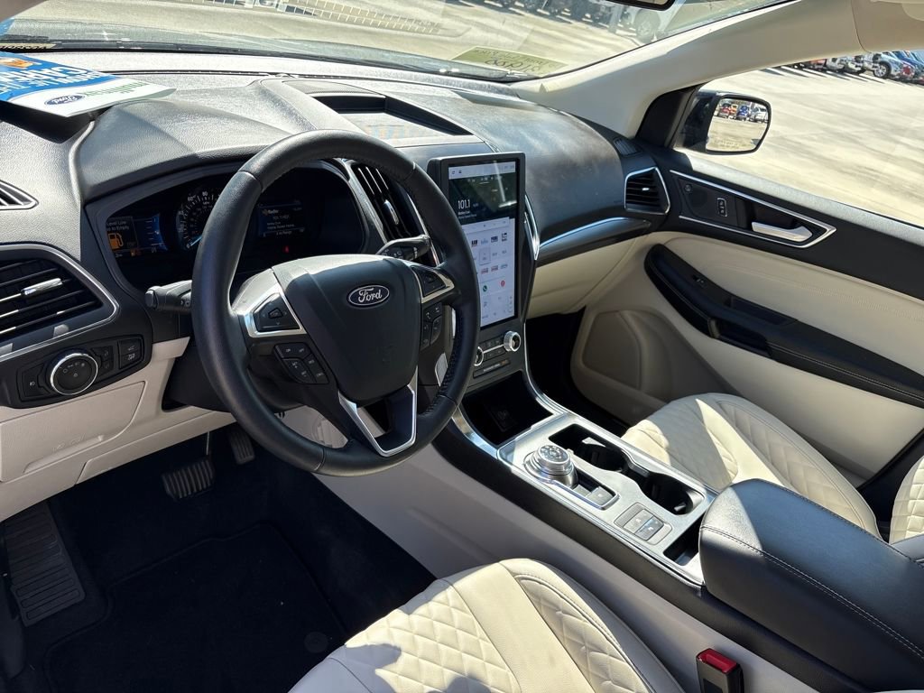 Certified 2024 Ford Edge Titanium image 11