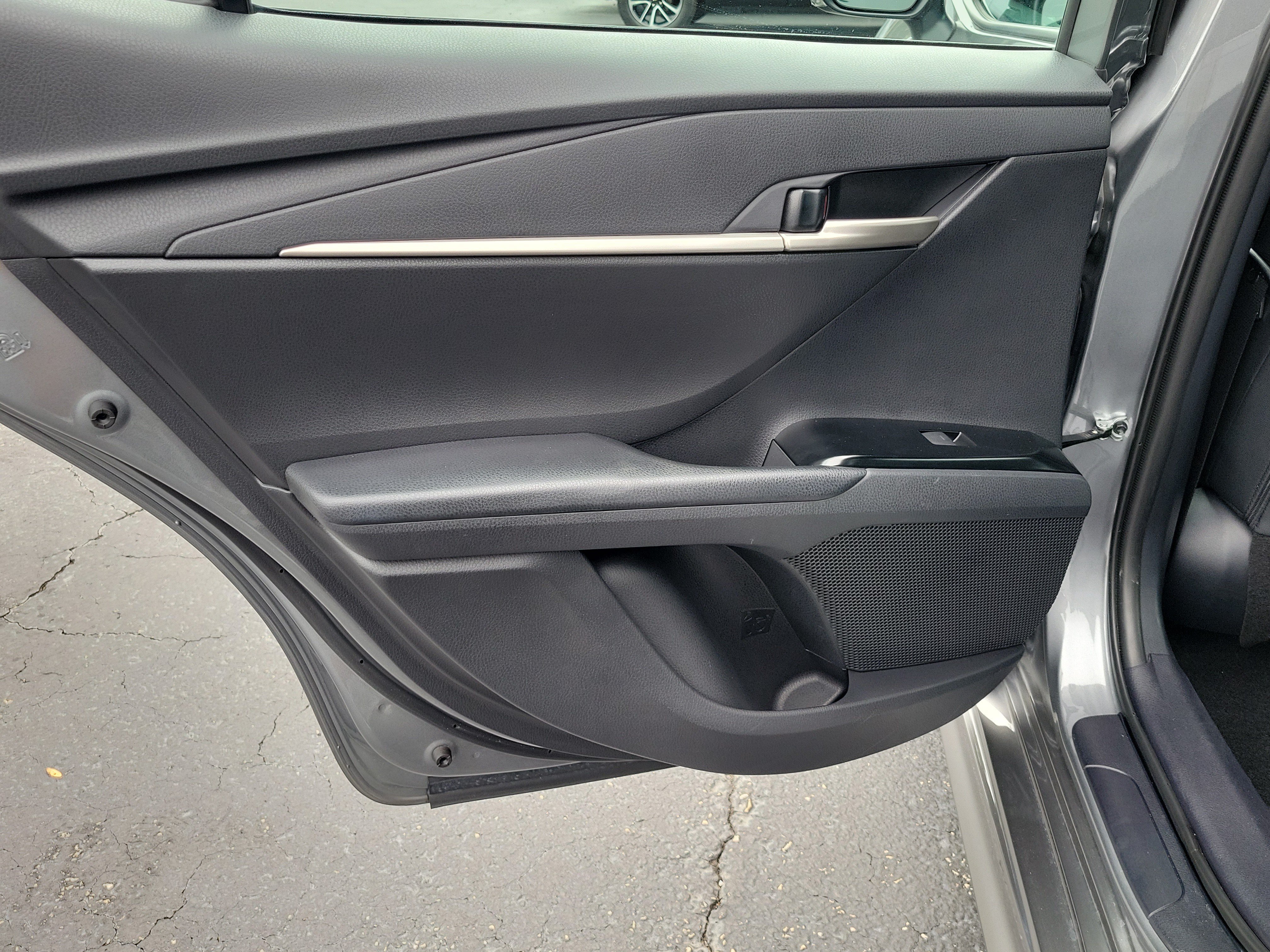 Used 2025 Toyota Camry SE w/ Multimedia Upgrade Package AWD/4WD image 12