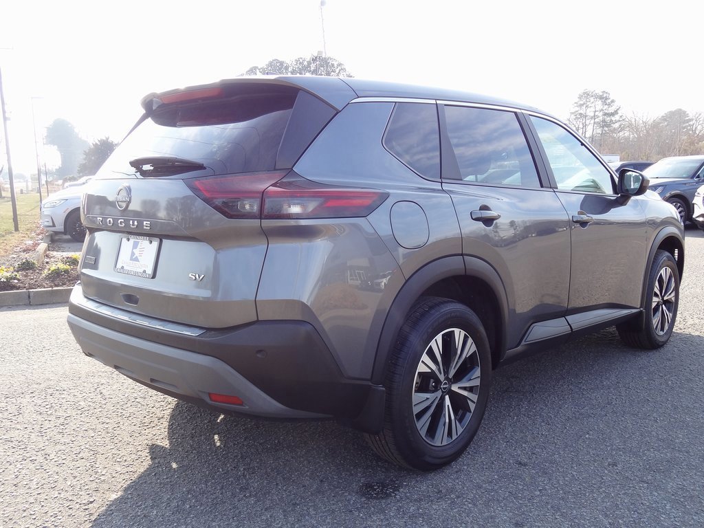 Used 2023 Nissan Rogue SV image 5