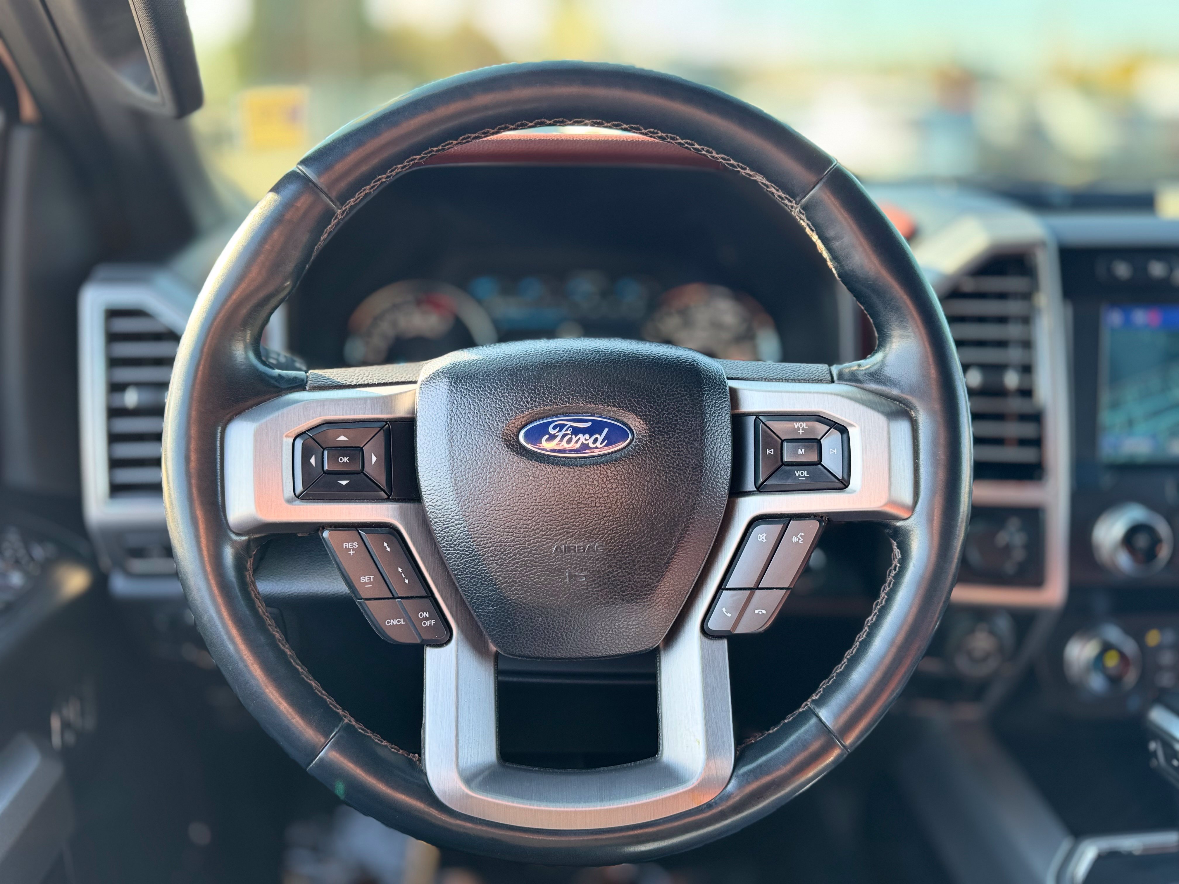 Certified 2019 Ford F150 Platinum w/ Equipment Group 701A Luxury AWD/4WD image 48