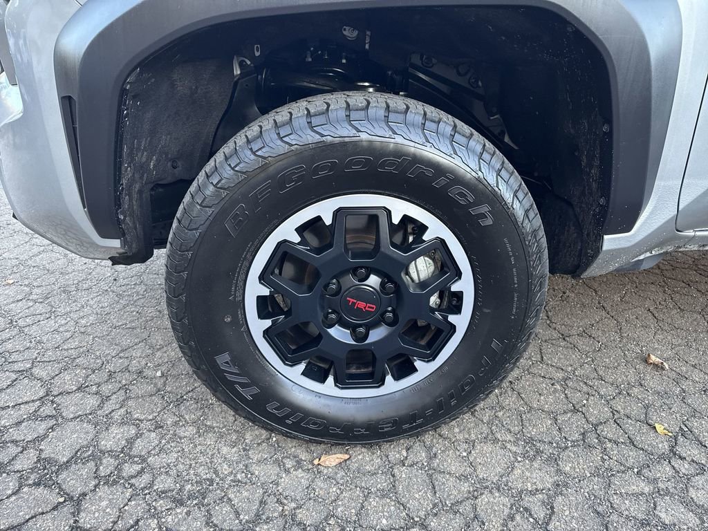 Used 2024 Toyota Tacoma TRD Off-Road image 10