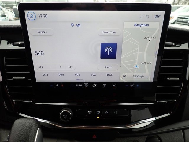 Certified 2023 Ford Transit 350 XLT image 28