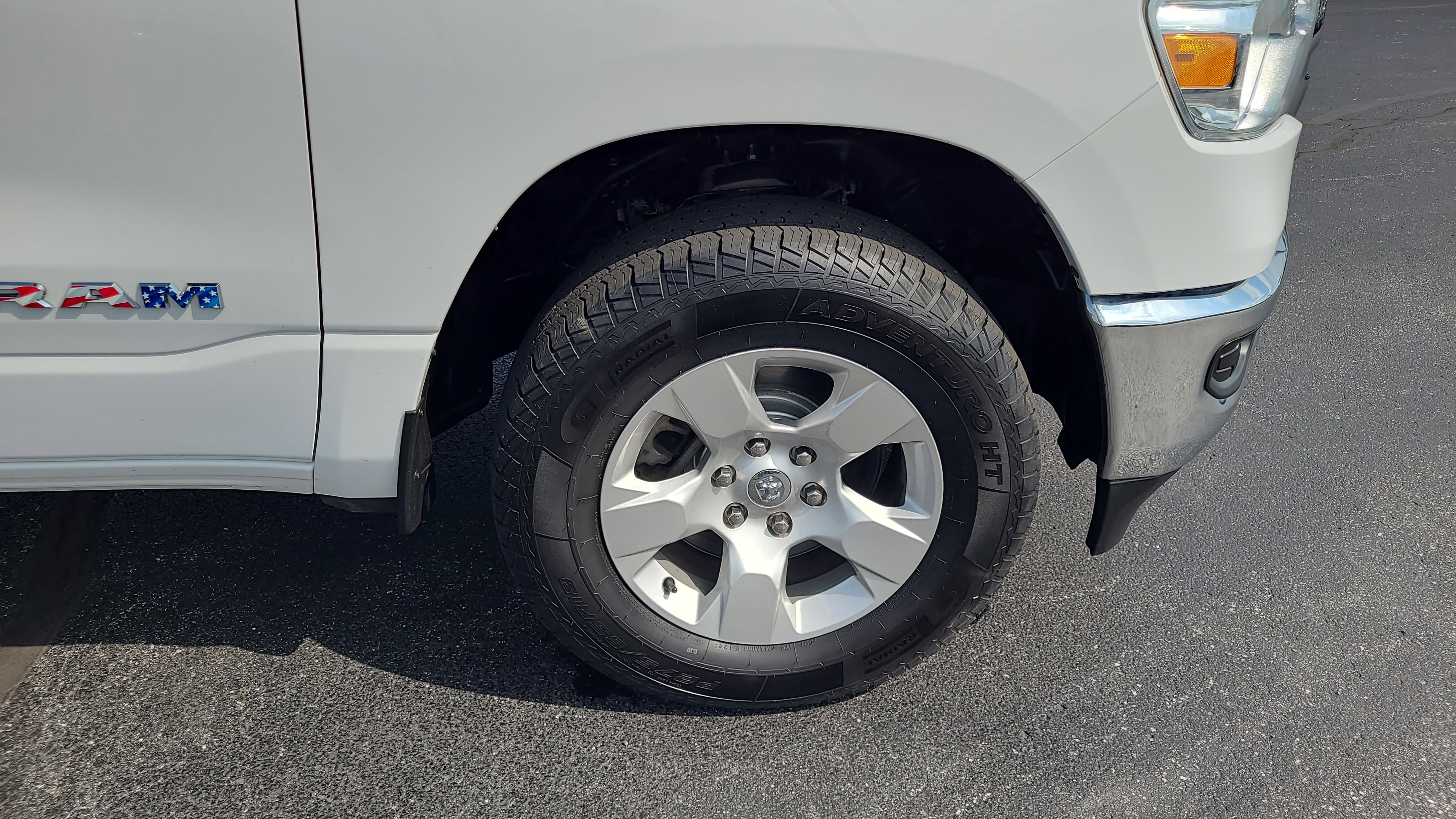 Used 2023 RAM 1500 Big Horn image 11