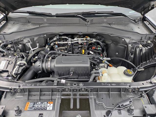 Certified 2022 Ford Explorer XLT w/ Equipment Group 202A image 24