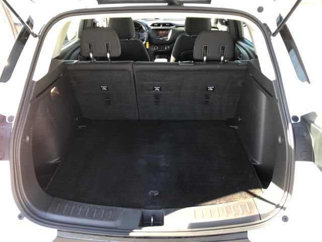 Used 2022 Chevrolet TrailBlazer LS FWD image 28