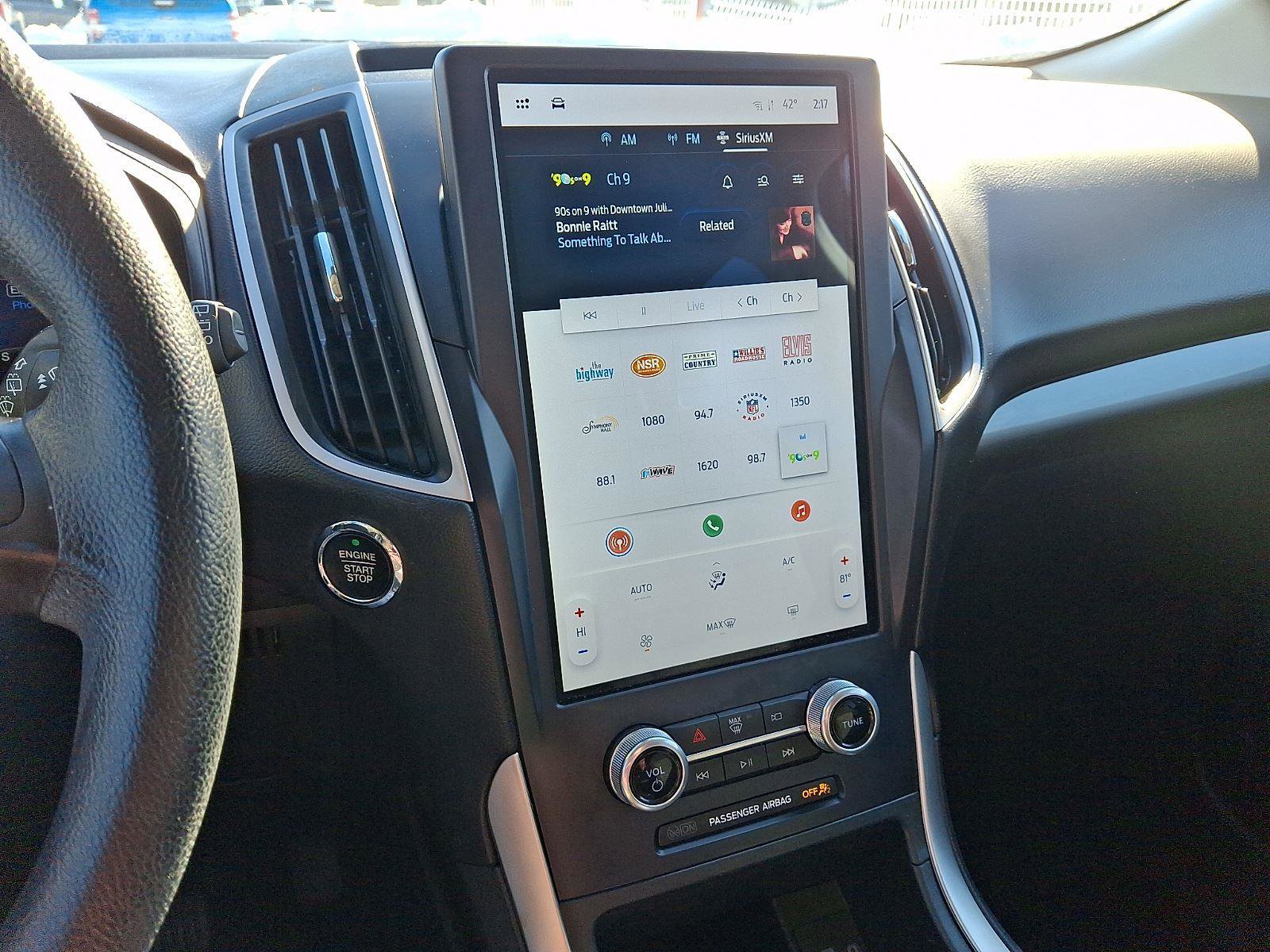 Certified 2023 Ford Edge SE w/ Black Appearance Package image 15