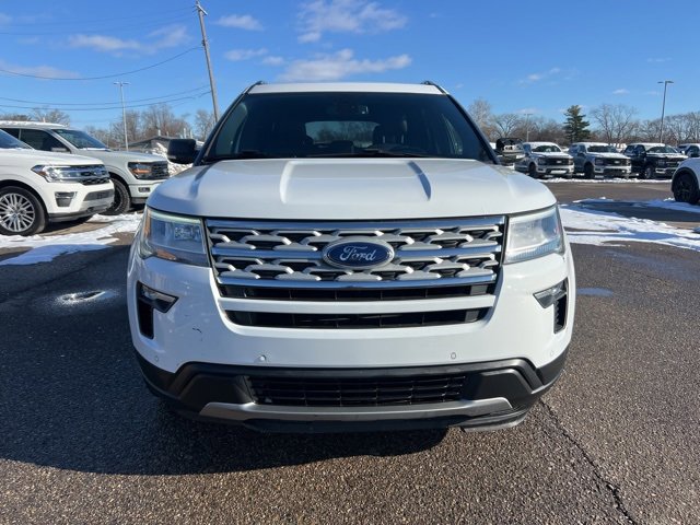 Certified 2019 Ford Explorer XLT w/ Equipment Group 202A image 2