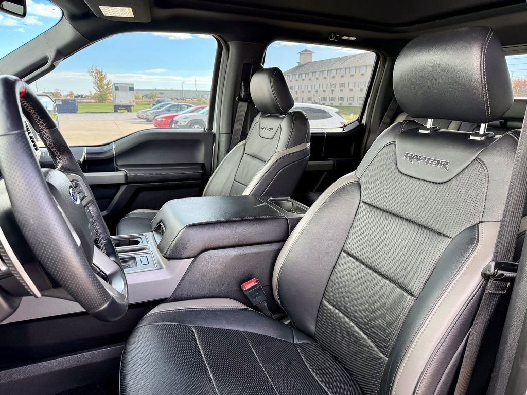 Certified 2018 Ford F150 Raptor w/ Equipment Group 802A Luxury image 10