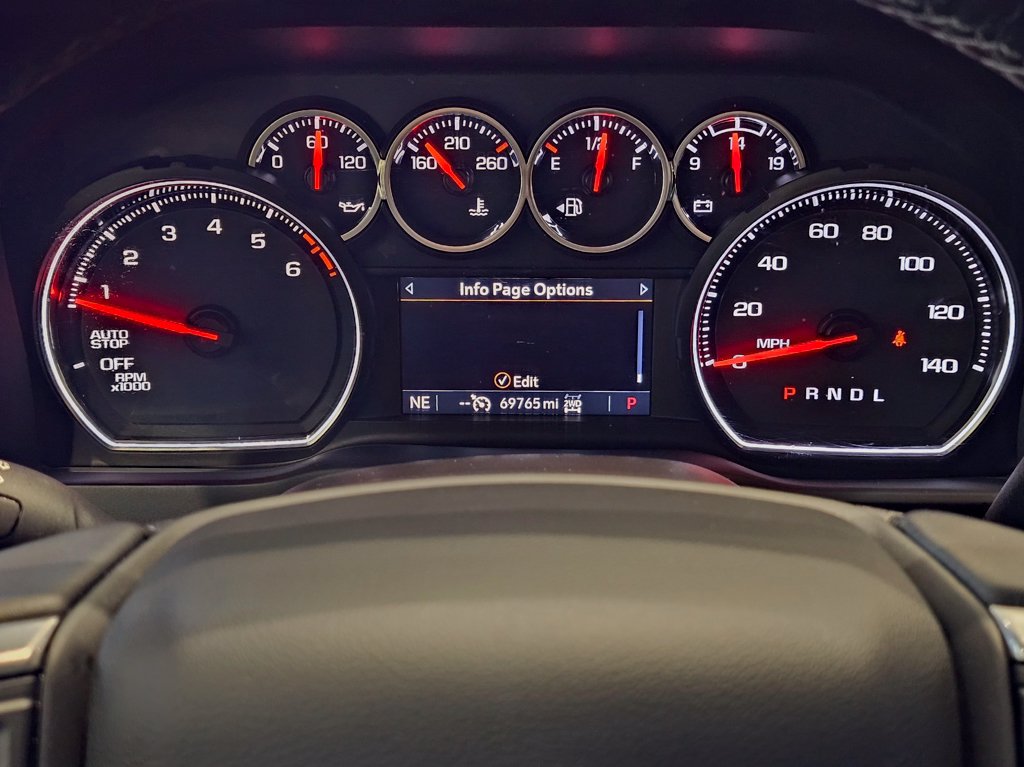 Used 2022 Chevrolet Silverado 1500 LT AWD/4WD image 18