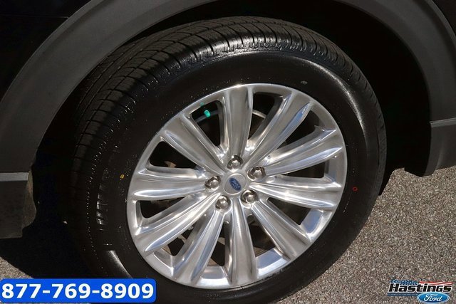 Certified 2022 Ford Explorer Limited w/ Equipment Group 301A image 7