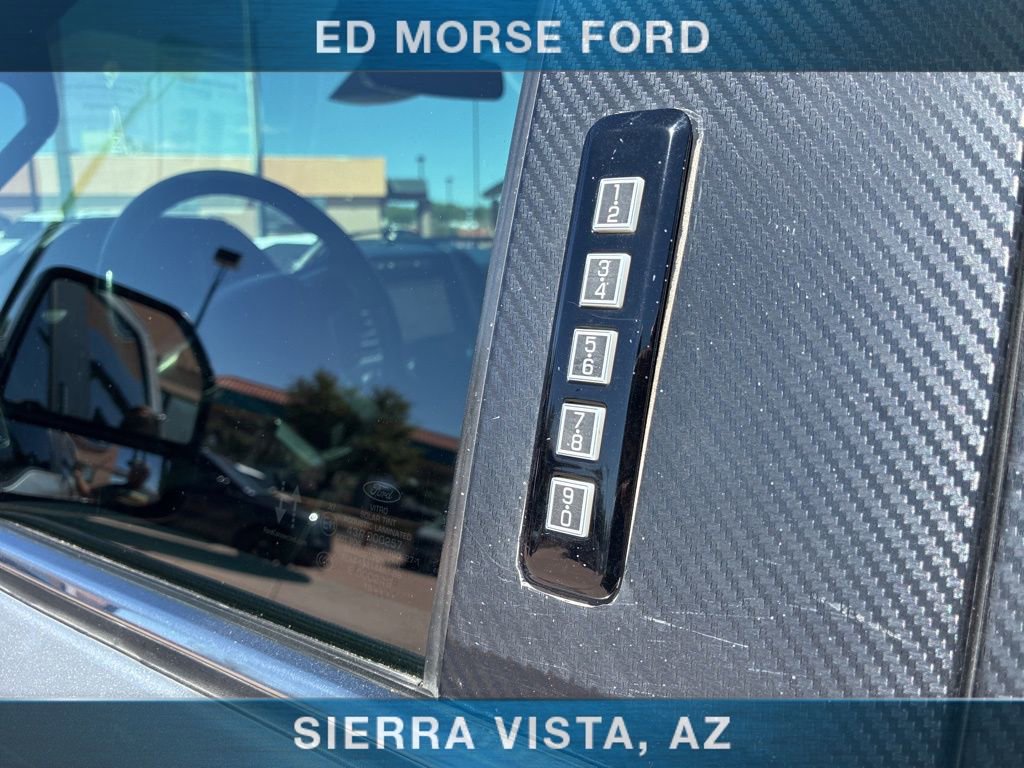 Certified 2019 Ford F250 Platinum w/ Platinum Ultimate Package AWD/4WD image 23