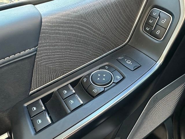 Certified 2023 Ford F150 Platinum w/ Equipment Group 701A High image 27