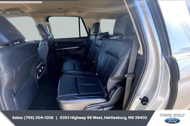 Certified 2023 Ford Expedition Max XLT image 19